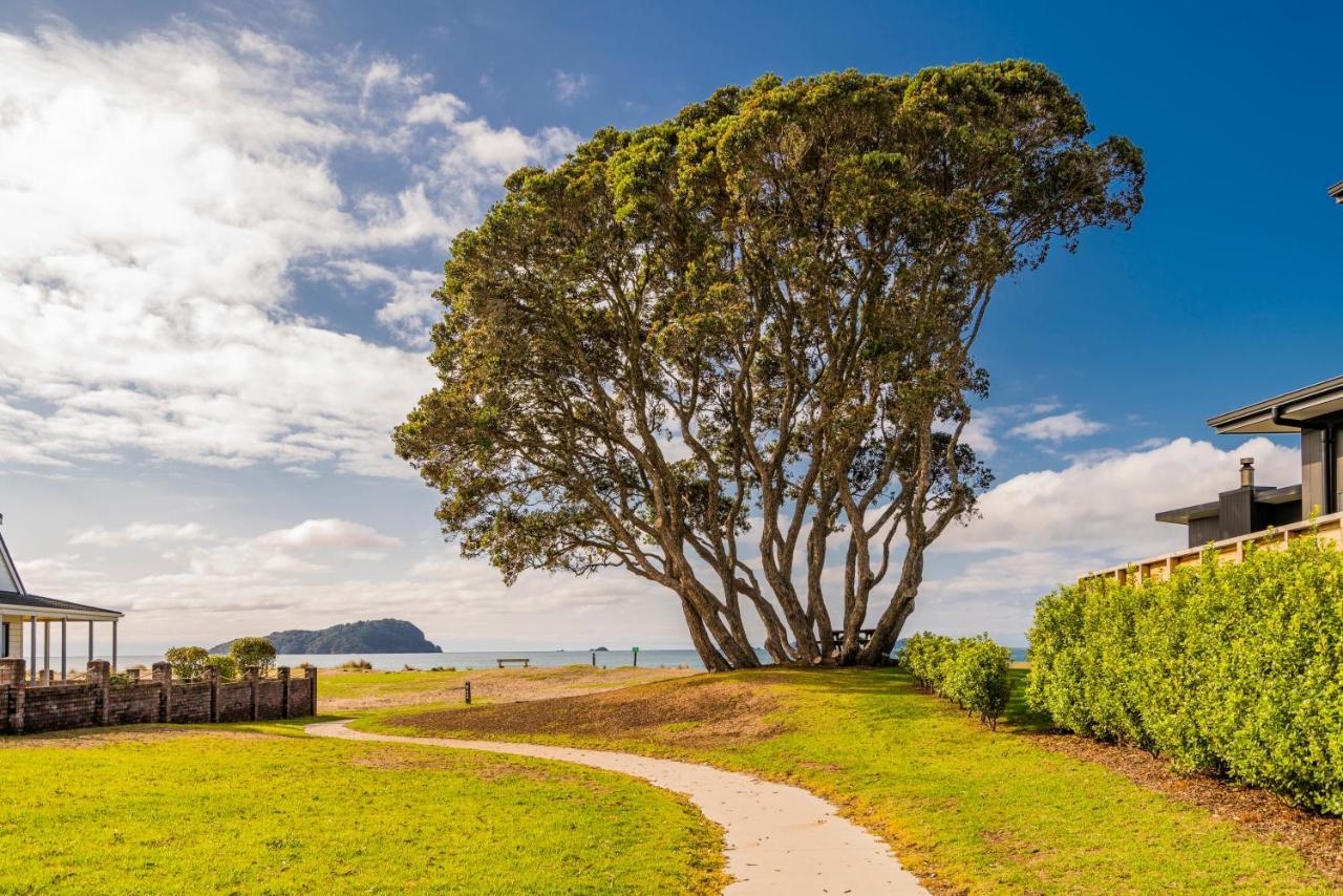 Retreat By The Beach - Pauanui Holiday Home エクステリア 写真