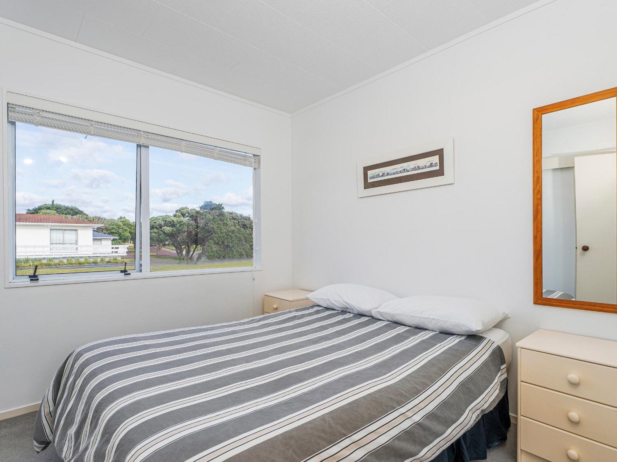 Retreat By The Beach - Pauanui Holiday Home エクステリア 写真